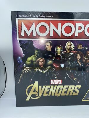 Hasbro Gaming Monopoly Trading Board Game Marvel Avengers Dealing