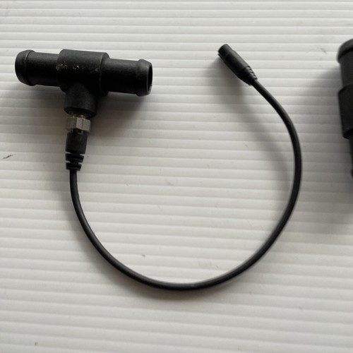 In line water temp sensor connector for 5/8"  radiator hose and M 10 temp sensor
