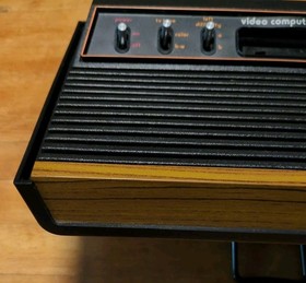 Atari 2600 Woodgrain 6 Switch, Joysticks, Paddels, Hookups, Games, Manuals