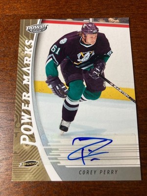 2006-07 Upper Deck Auto Corey Perry Autograph