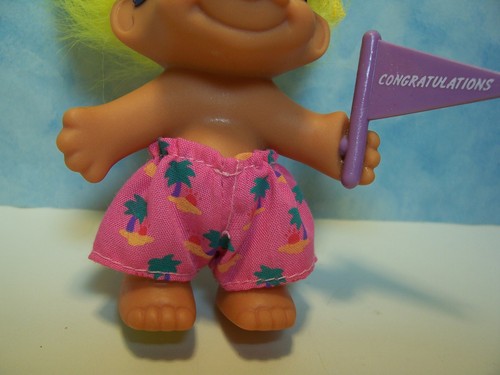 CONGRATULAZIONI TROLL LAUREA/LAUREA - 3" Russ Troll Doll - NUOVO STOCK NEGOZIO - Foto 4 di 6