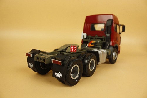 1/24 China Truck FAW XINDAWEI Tractor model red color - Picture 6 of 9