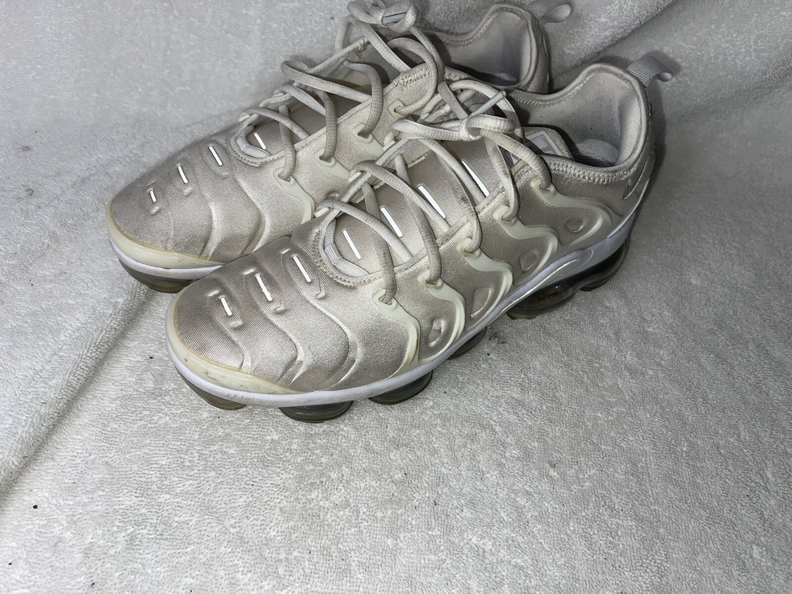 Size 10.5 - Nike Air VaporMax Plus 