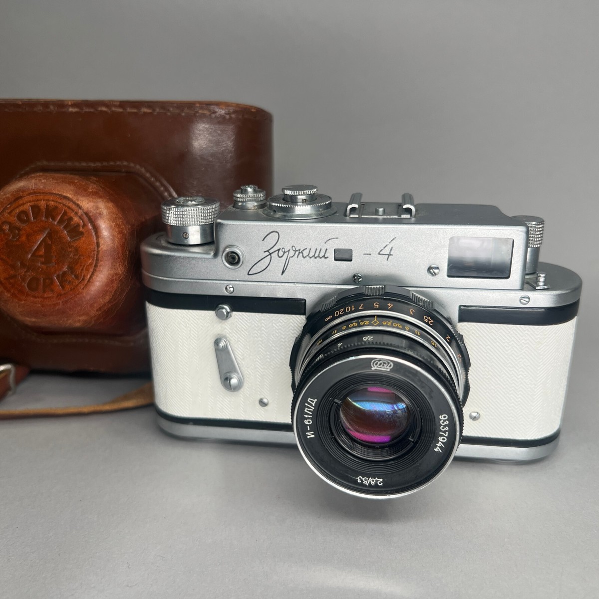 ZORKI4 ゾルキー4 INDUSTAR-61L/D 53mm f2.8 ZORKI4 ゾルキー4 INDUSTAR-61L/D 53mm f2.8 - メルカリ