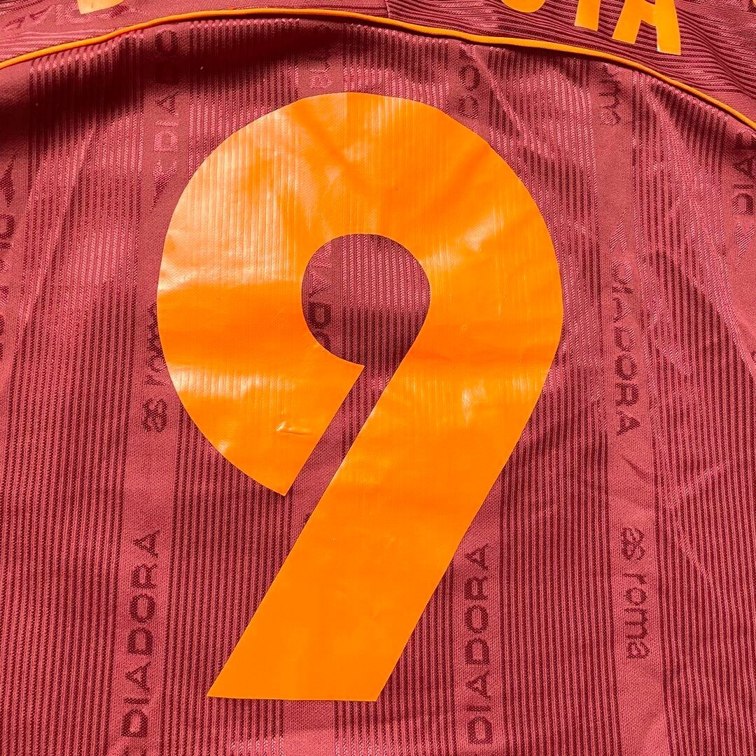 BNWT BATISTUTA #9 1999 2000 ROMA ORIGINAL HOME JERSEY DIADORA Size 