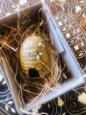 New 3D Dresden Beehive Ornament w 3 Bees Feather Tree Decoration 1 3/4" High