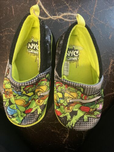 Ninja Turtles Slippers Boys 9-10 Small Toddler Green Teenage Mutant NYC - Picture 1 of 8