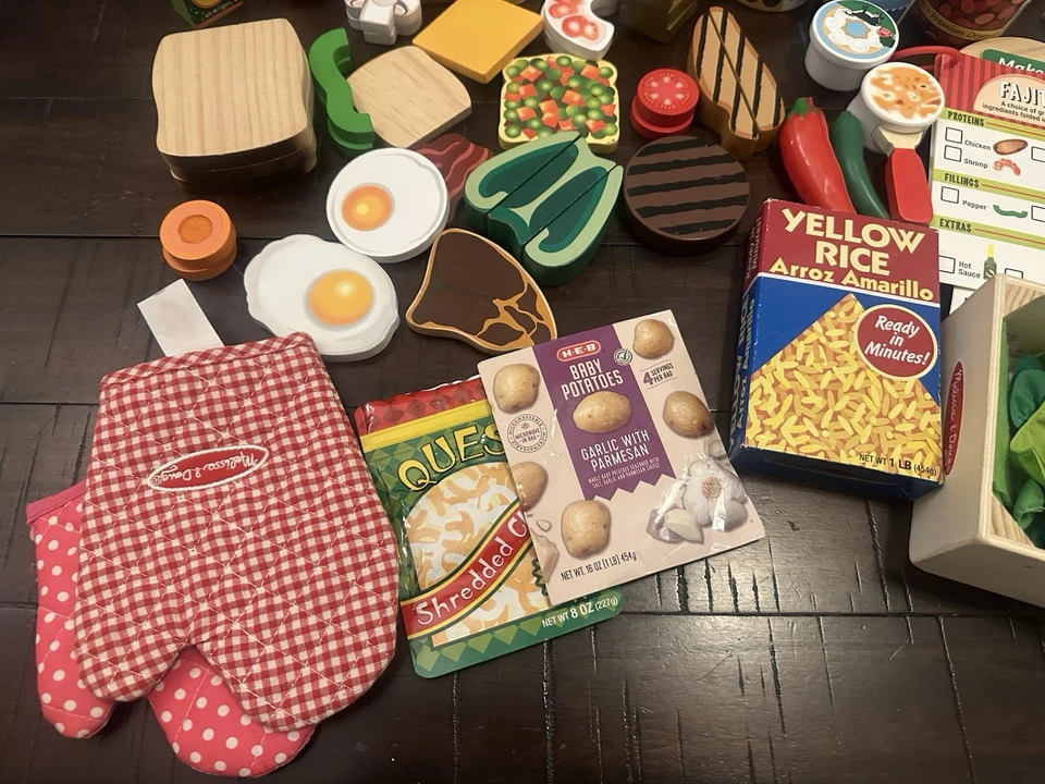 Juego mixto de juguetes de juego de comida Melissa and Doug: taco, cena, cortar comida, fingir Foto 4 de 4