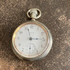 ELGIN POCKET WATCH 17 Jewels 1910 18s Silverode. Runs