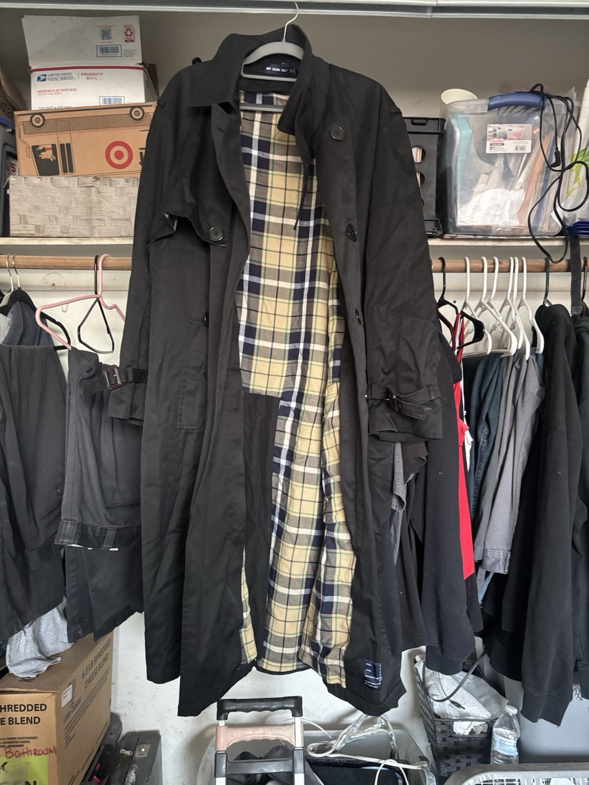 VTG London Fog Mens Trench Coat 42S Black Long Raincoat,missing liner