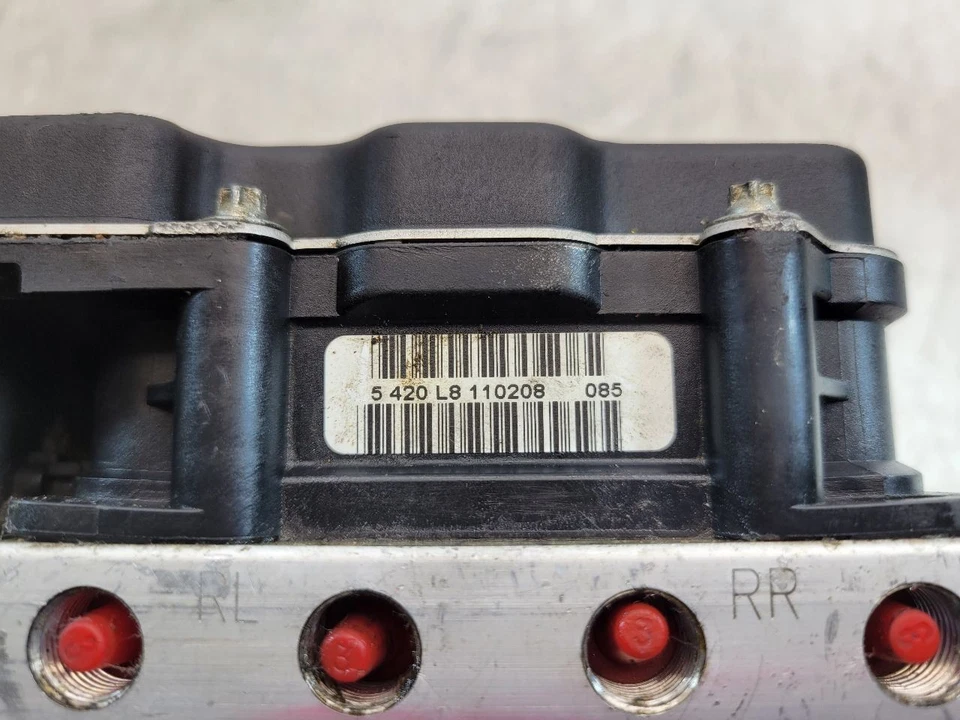 2008 2009 2010 HYUNDAI SONATA ABS PUMP MODULE + MOTOR OEM 58920-3K500 - Image 3 of 4