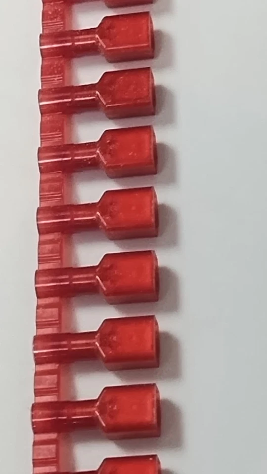 NEW ≈1.3K PARTIAL RL PANDUIT DNF18-205FIB-3K Disconnect, Red, Nylon, 18-22 AWG - Image 2 of 4