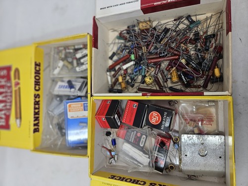 Assorted Lot Of Vintage Resistors