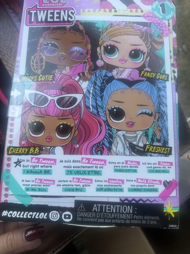 LOL Surprise Tweens Series 1 Cherry B.B. Fashion Doll with 15 Surprises OPEN BOX - Picture 3 of 4