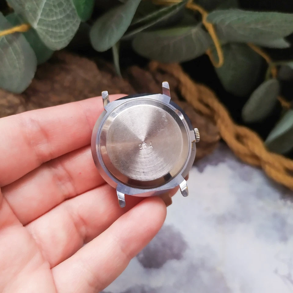 Watch Raketa USSR Vintage mechanical men's wrist watch Soviet watch - Image 2 of 4