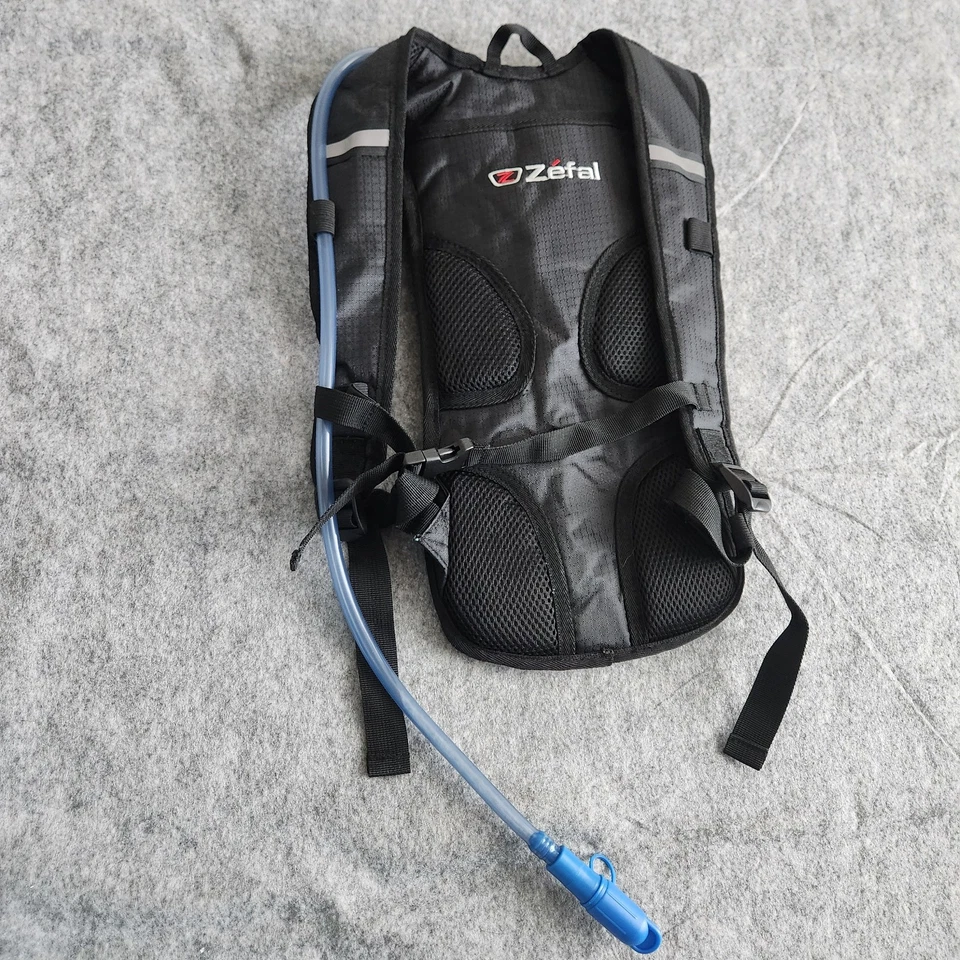 Mochila de hidratação Zefal Hydro One 1,5 L com bexiga caminhada ciclismo esporte - Imagem 3 de 4