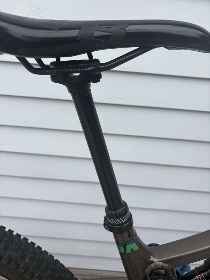 Rocky Mountain Instinct Alloy 10 29” Mens Medium Mountain Bike - Image 3 of 4