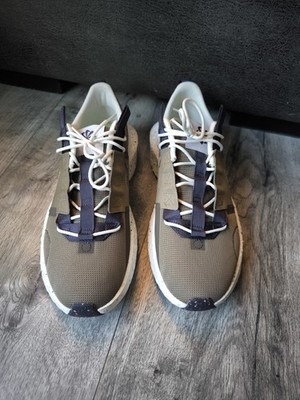 NIKE Crater Impact Sneaker Sportschuhe Gr. 45 NEUWERTIG khaki grün  UK 10 US 11