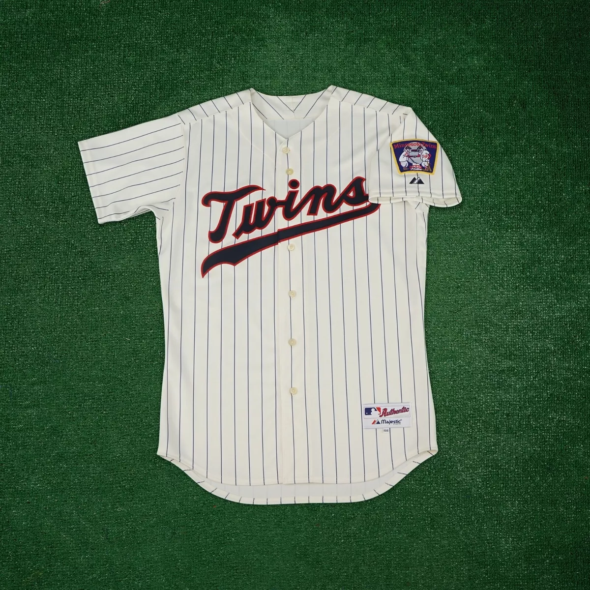 Minnesota Twins Authentic On-Field Alternate Ivory Jersey