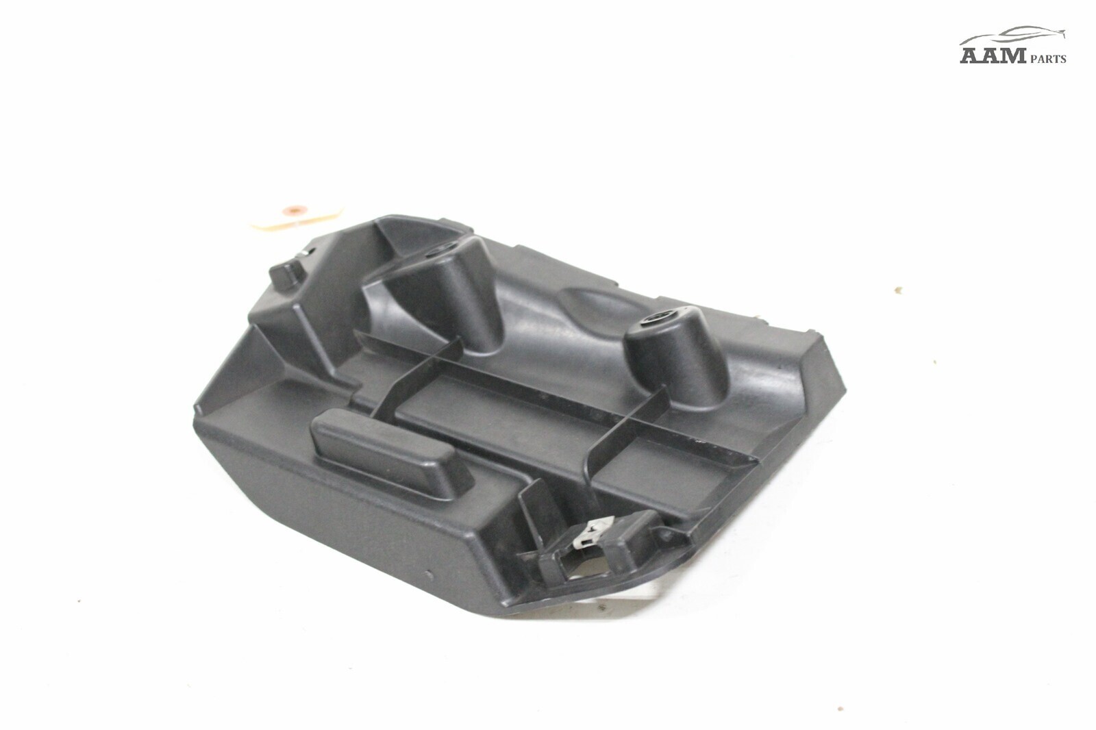 2014-2020 MASERATI GHIBLI REAR BUMPER RIGHT SIDE SUPPORT MOUNT BRACKET OEM