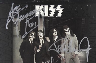 KISS JSA Ace Frehley Fully Signed Autograph Record Album Dressed To Kill | eBay KISS JSA Ace Frehley Fully Signed Autograph Record Album Dressed To Kill | eBay