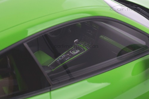 Porsche 911 (991 II) GT3 Rs Lizardgrün Limitato 1 Of 1 Spark 1:8 CARW08001 - Foto 5 di 9