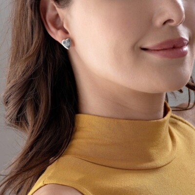 Gucci Trademark heart-shaped earrings | eBay