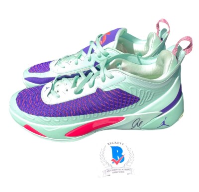 Luka Doncic Signed Shoe Luka Basketball Shoes Auto Los Angeles