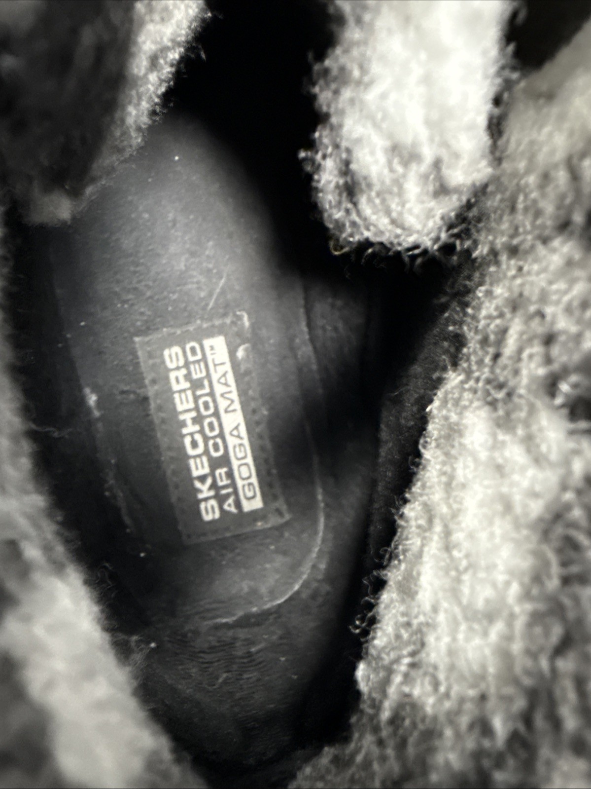 Skechers Glacial Ultra Go Black Gray Lined Ankle Boots 144166 Women Size 9