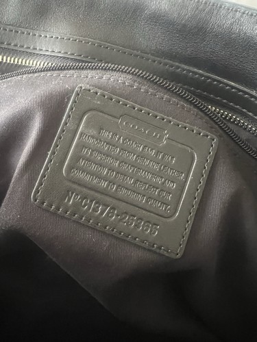 Bolso de Mano COACH Negro Legacy Chelsea Cuero Grande Plateado Herrajes 25365 - Imagen 6 de 7