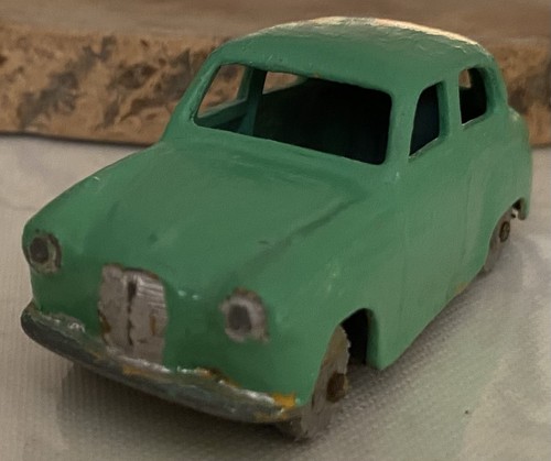 DINKY TOYS #160 AUSTIN A 30 SANS BOÎTE SCALE 1/43