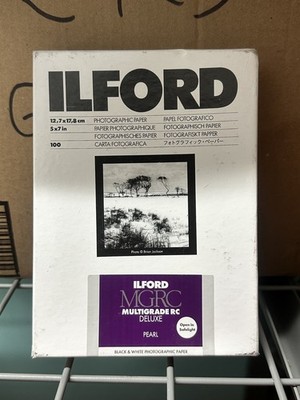 Ilford Multigrade V RC Deluxe Pearl 5x7 100 Sheets DAMAGED PACKAGE