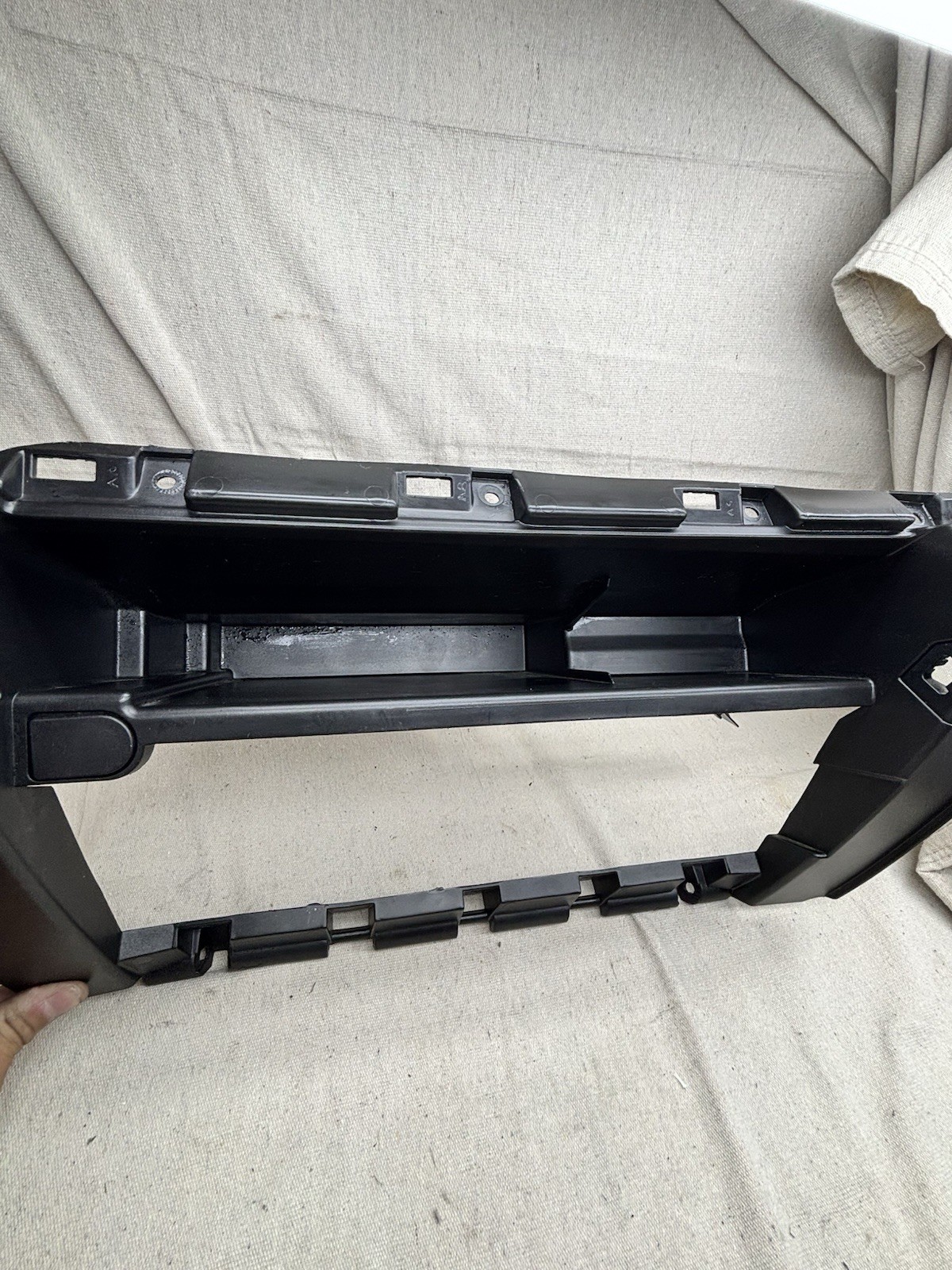 2011 - 2019 Ford Explorer Glove Box Housing Panel Trim BB53-78044B88-AB