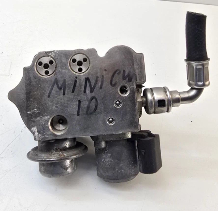 Bomba de inyección de combustible de alta presión Mini Cooper S R55/R56/R57 07-12 1,6 L N14 Turbo Foto 2 de 3