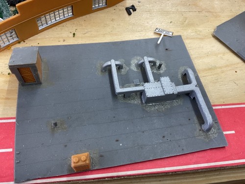 ho scale train depot, commercial bank building kitbash, track switches, more - Picture 11 of 24
