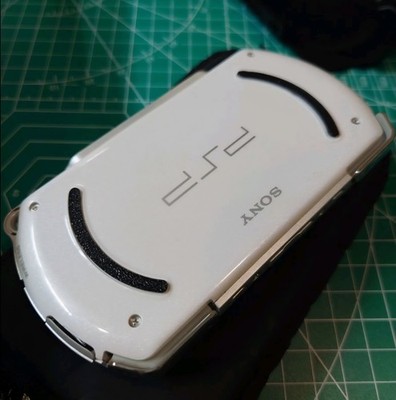 Sony PlayStation Portable PSP Go Rear Grips Replacement Inserts Back Parts Set