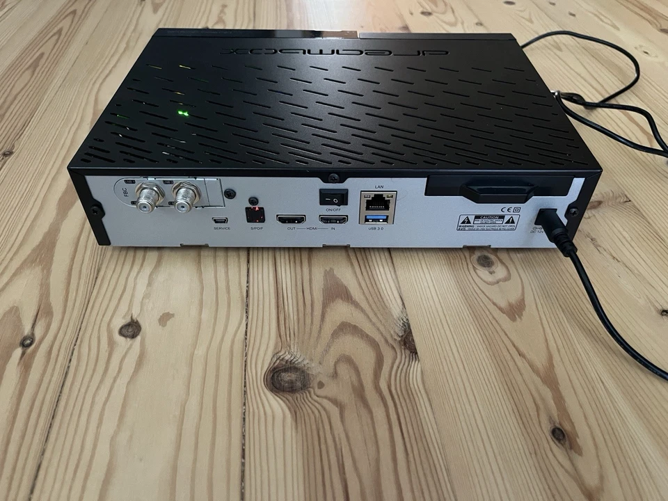 Dreambox 900 UHD 4K DVB-S2 FBC Dual Tuner 320GB HDD Linux E2 - Bild 4 von 4