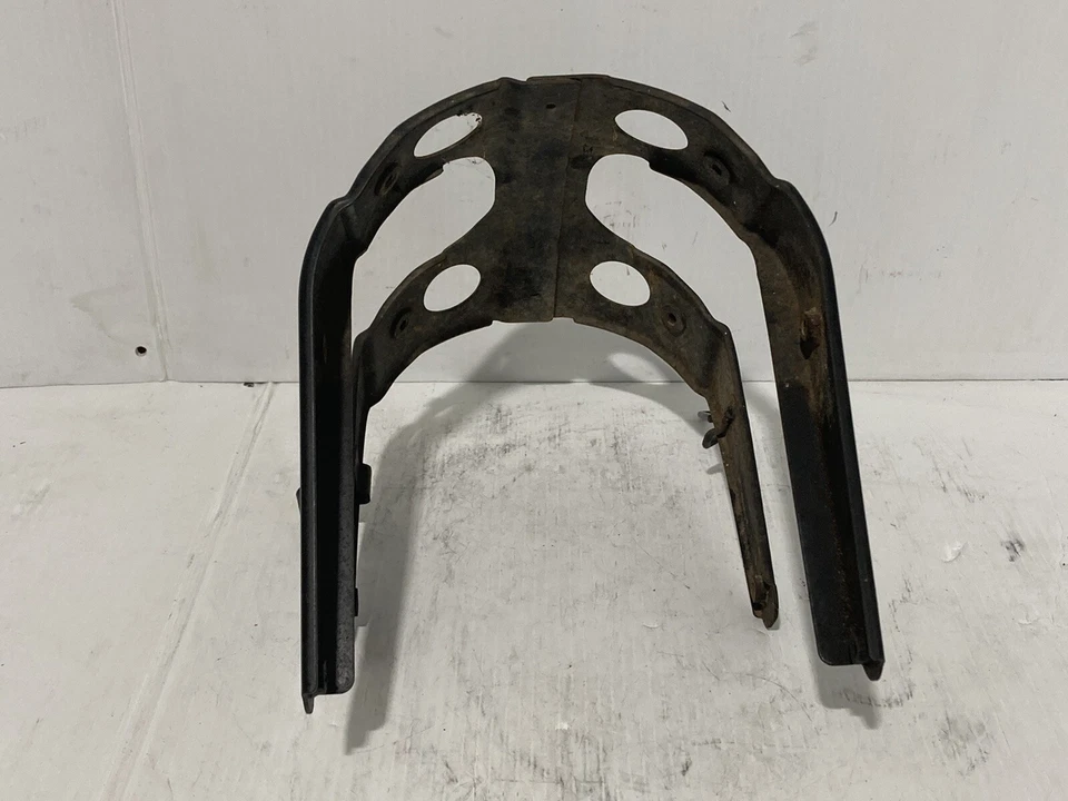 1997 Suzuki Marauder 800 Front Fender Mount Bracket (OEM) - Image 3 of 4