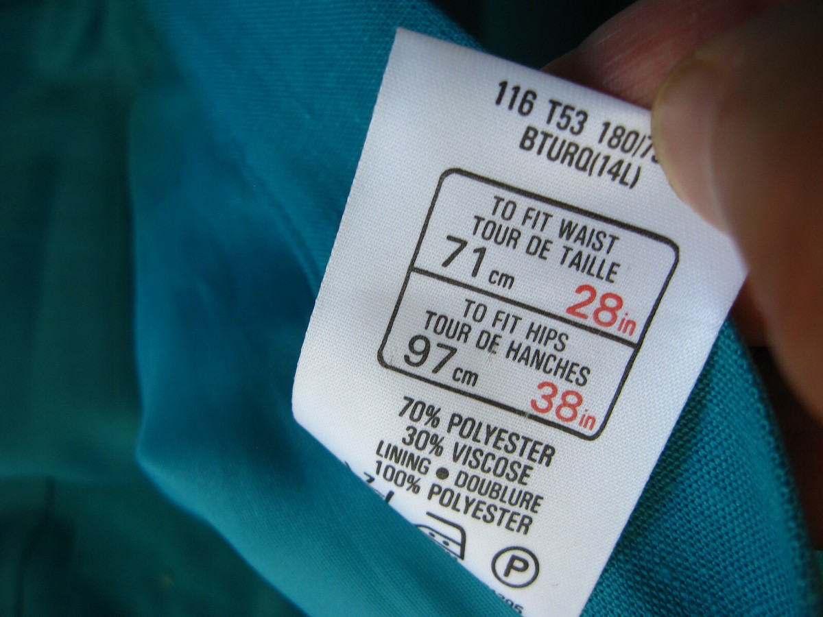 Jupe plissée à la ceinture longue ou courte options longueurs en polyester imprimé wax fleurs de mariage - France