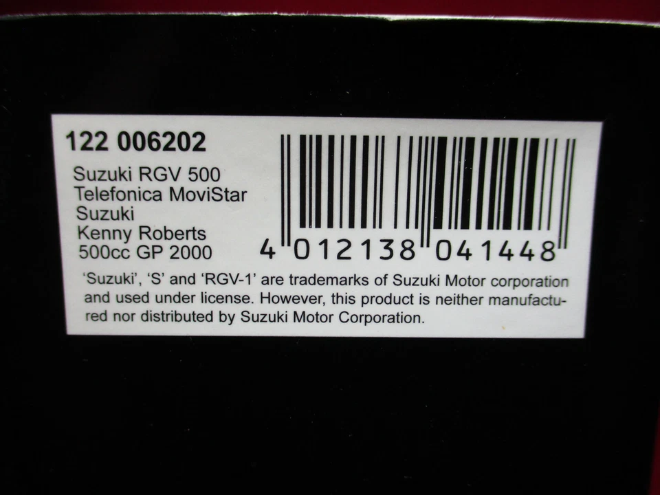 Kenny Roberts Jr WORLD CHAMPION 2000 Suzuki RGV500 Moto GP Minichamps 1/12 Scale - Image 3 of 3