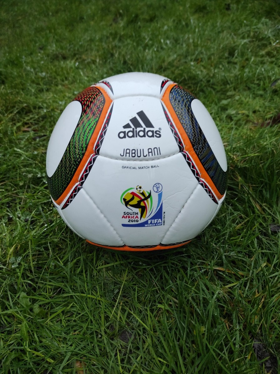 【未使用】　FIFA World Cup adidas Jabulani 公式球 Adidas JABULANI FIFA World Cup 2010 South Africa Match Ball Soccer