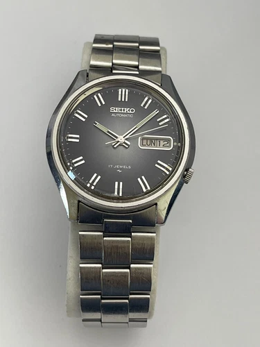 Vintage Seiko 7009-8159 Automatic 17 Jewels Sunburst dial FRENCH Day Original