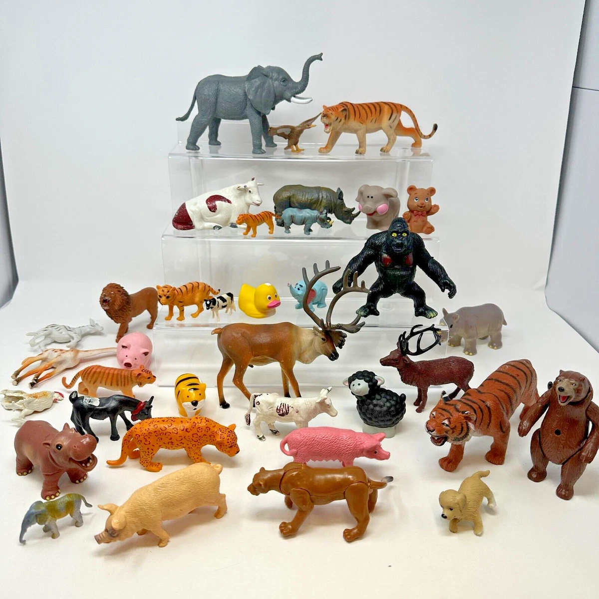 Plastic zoo cheap animals toys