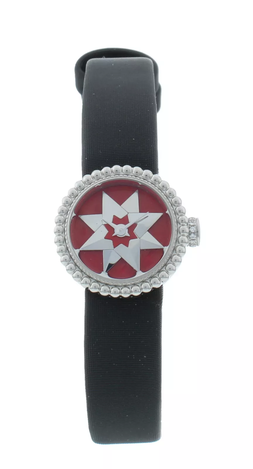 Montre pour femme Dior La D De 19 mm cadran rouge bracelet satin noir quartz CD040112A004