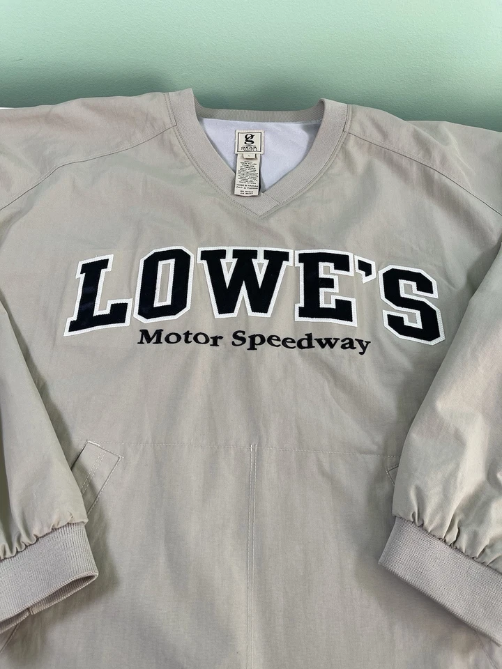 Lowes Motor Speedway Charlotte Womenβs Pullover Jacket Beige/Black White L - Image 4 of 4