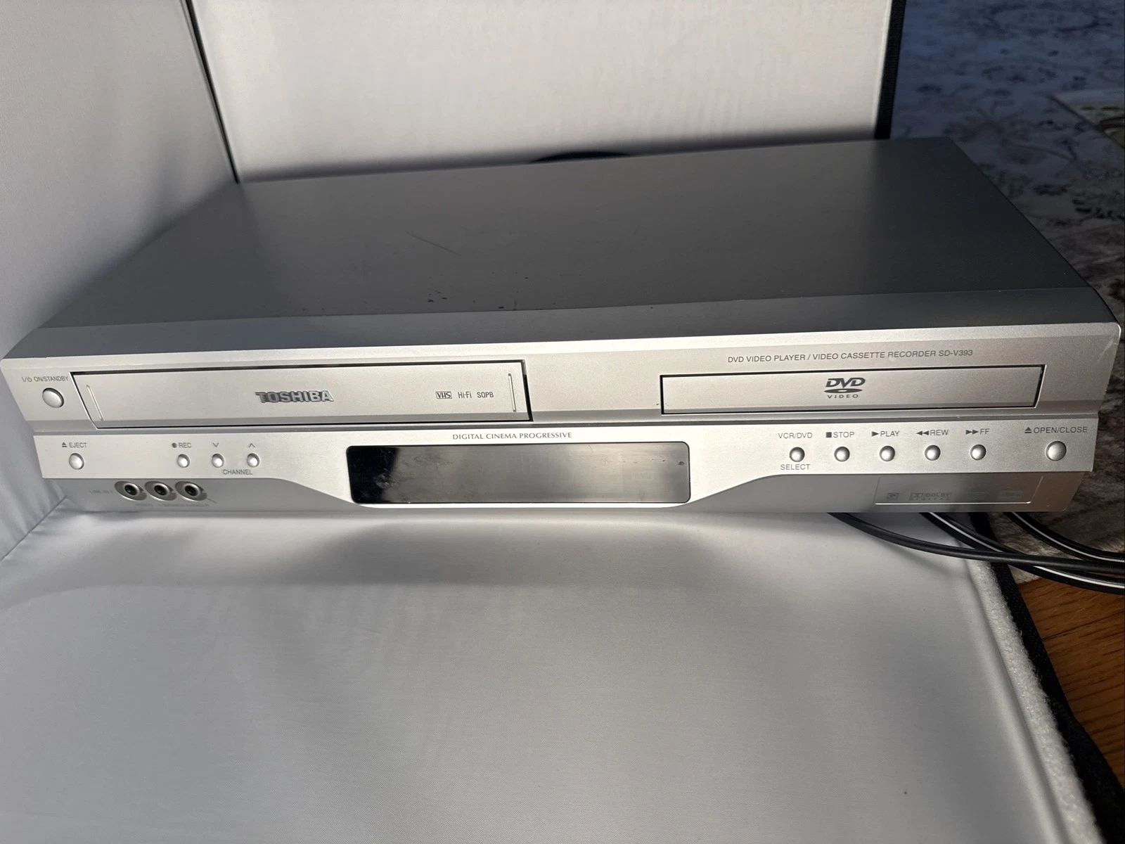Toshiba DVD VCR Combo Player Model SD-V392SU2 Tested Works No Remote