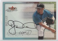 2001 Fleer Showcase Autographics Silver 237/250 Ryan Dempster Auto 0x0