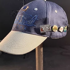 Alaska cap hat Artic Circle enterprises adjustable. Sled Dogs,12 Alaska Hat Pins