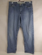 Tommy Hilfiger Classic Cut Men's Distressed Bootcut Jeans Size 32x31