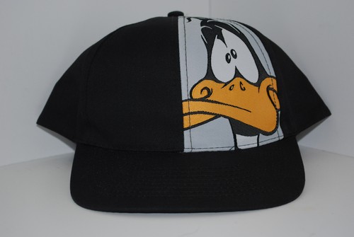 Vintage 1997 Daffy Duck x Six Flags 